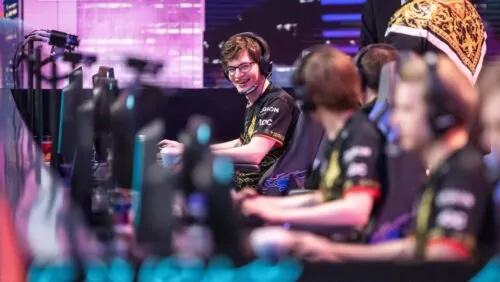 Kolik vydělávají čeští esport hráči v roce 2026: TOP 10 nejlépe placených hvězd