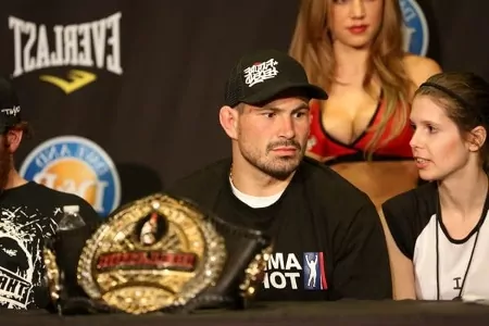 Attila Végh mimo prostředí MMA skoro 3 roky