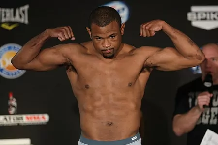 Emanuel Newton už kariéru MMA oficiálně ukončil